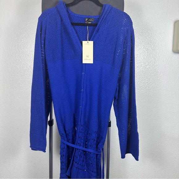 DG2 by Diane Gilman Vibrant Blue Knit Organic Cotton button Sweater - Picture 1 of 8